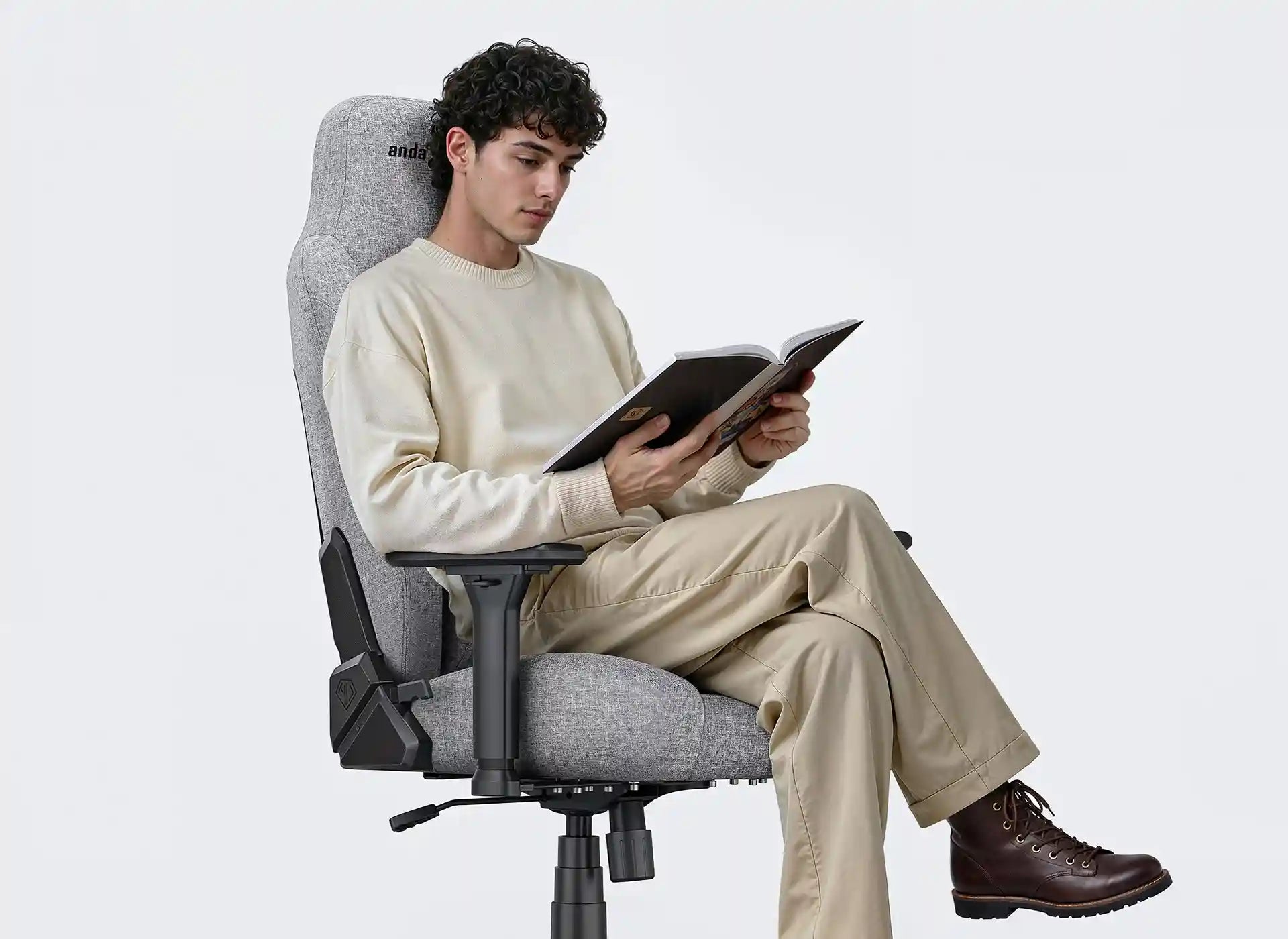 2d-armrests-forward-and-back-scene